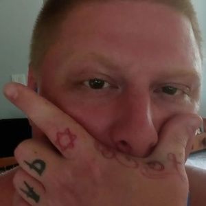 Meet your Posher, Caleb